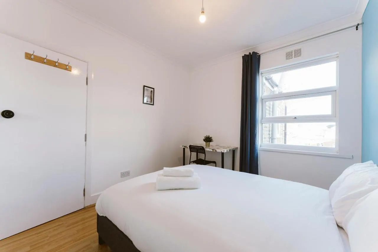 Guest house Stratford Cosy Rooms - 37 London United Kingdom